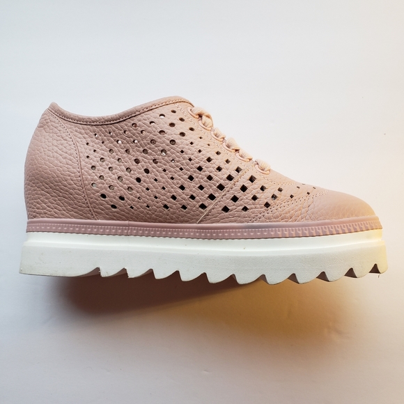 Pink LugSole Sneaker US 6.5 - Picture 1 of 6